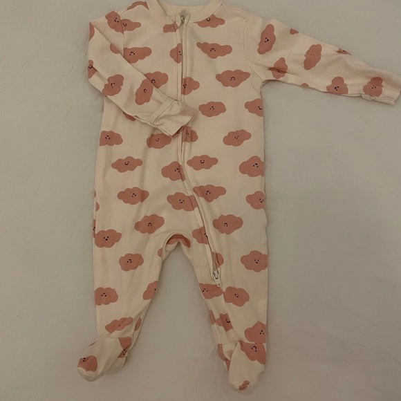 0-3month Baby girl sleepers - Picture 6 of 6